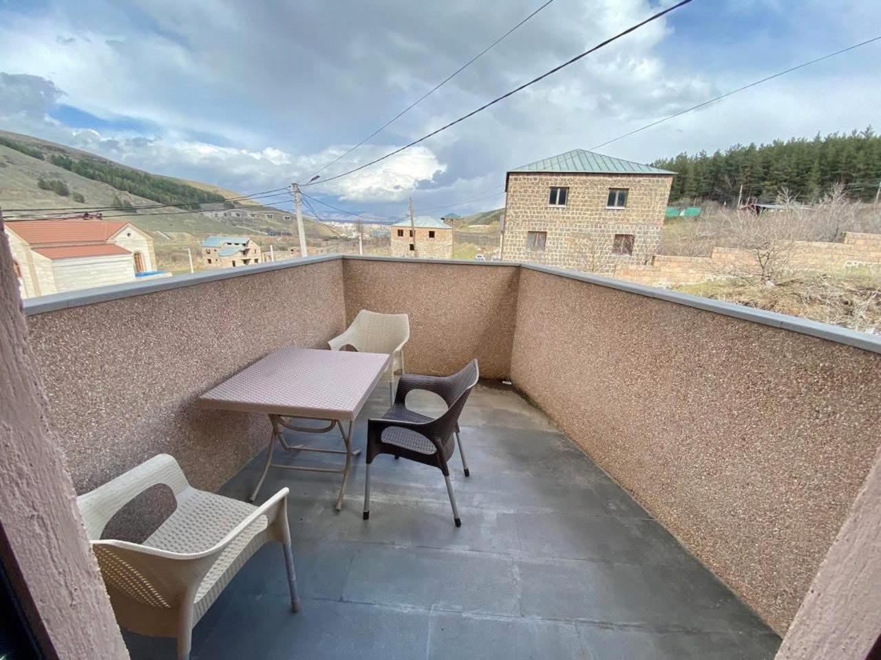 Tsaghkadzor Inn Hotel Exterior photo